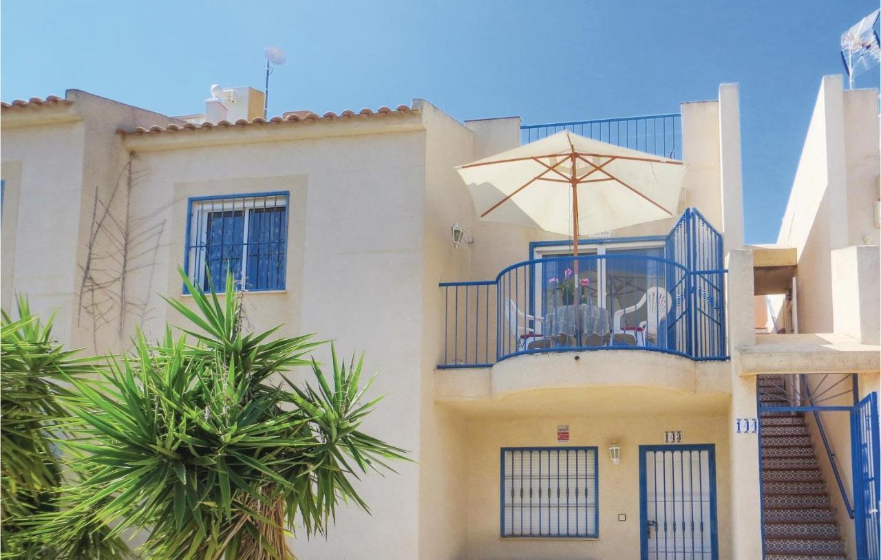 Amazing Apartment In Torrevieja With Kitchen ภายนอก รูปภาพ